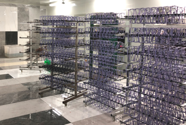 ການສະແດງກອບແວ່ນຕາ